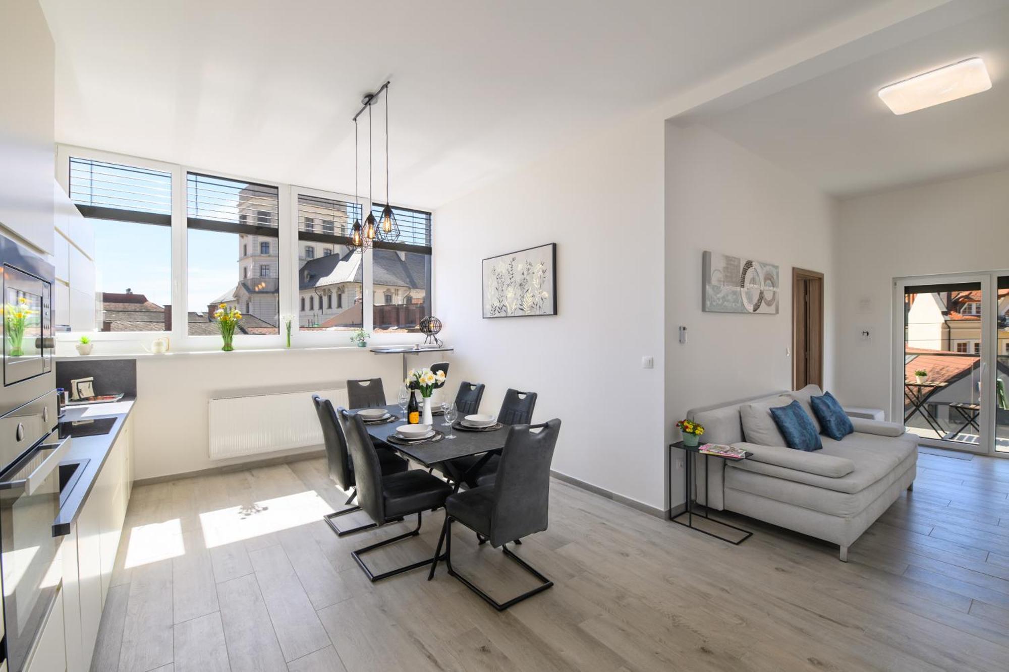 Domino Suite Егер Екстериор снимка
